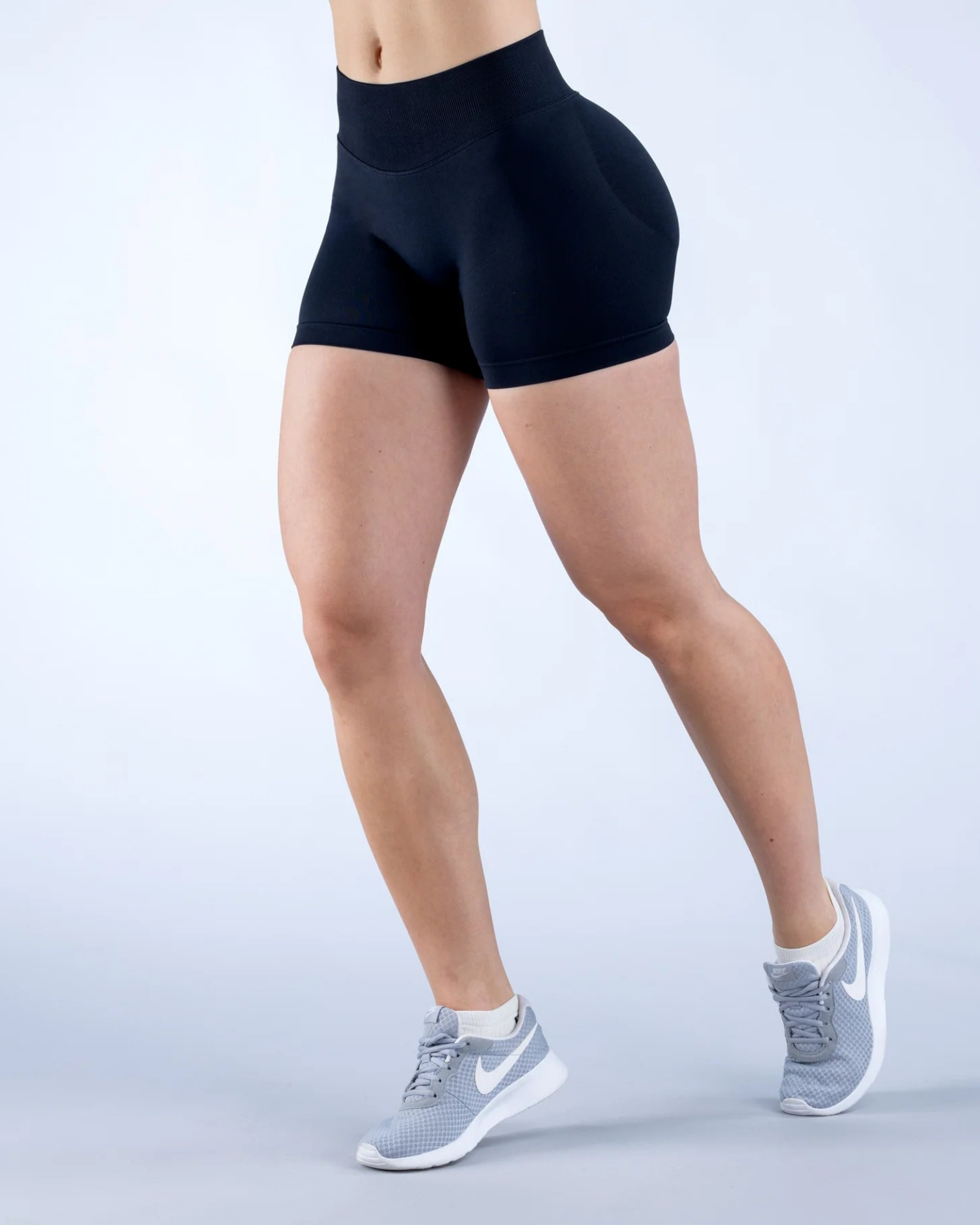 Dynamic Seamless Shorts