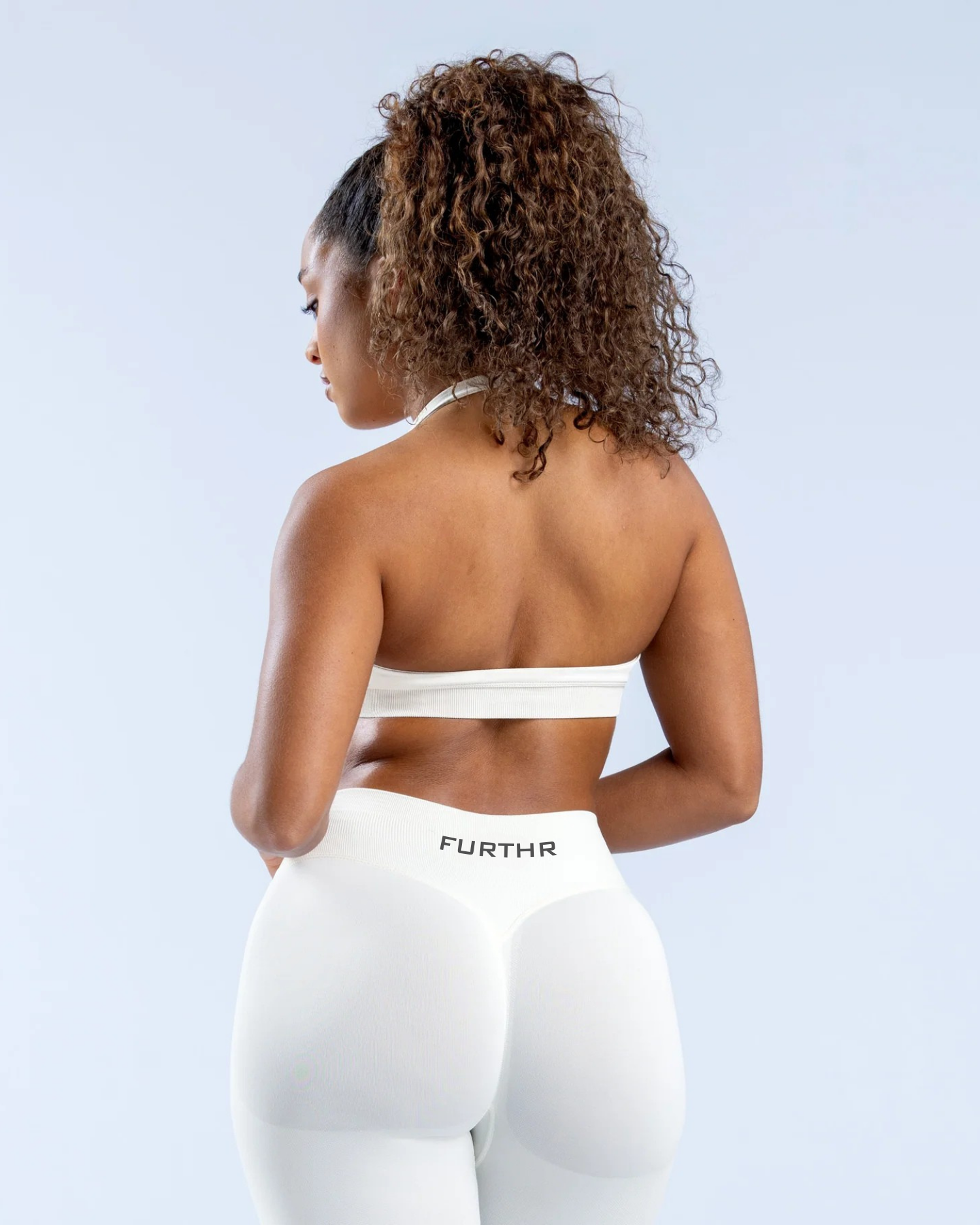 Dynamic Halter Neck Sports Bra